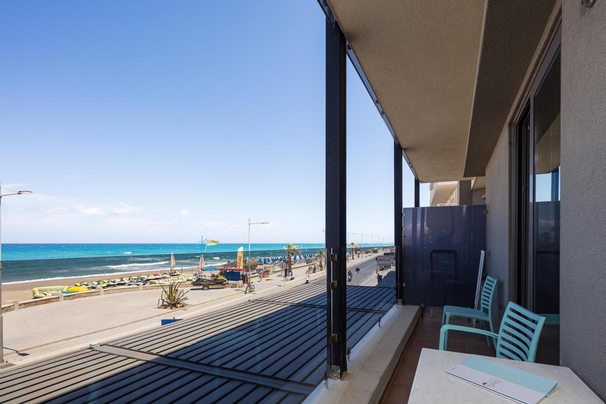 Steris Elegant Beach Hotel & Apartments Rethymno  Exterior photo
